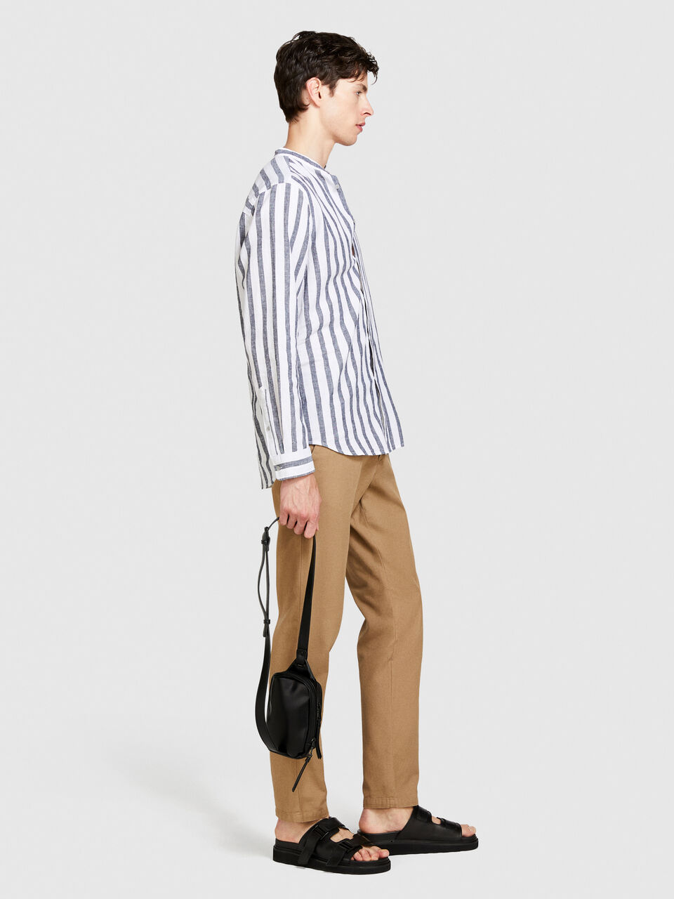 Mandarin collar shirt in linen blend Men image number null