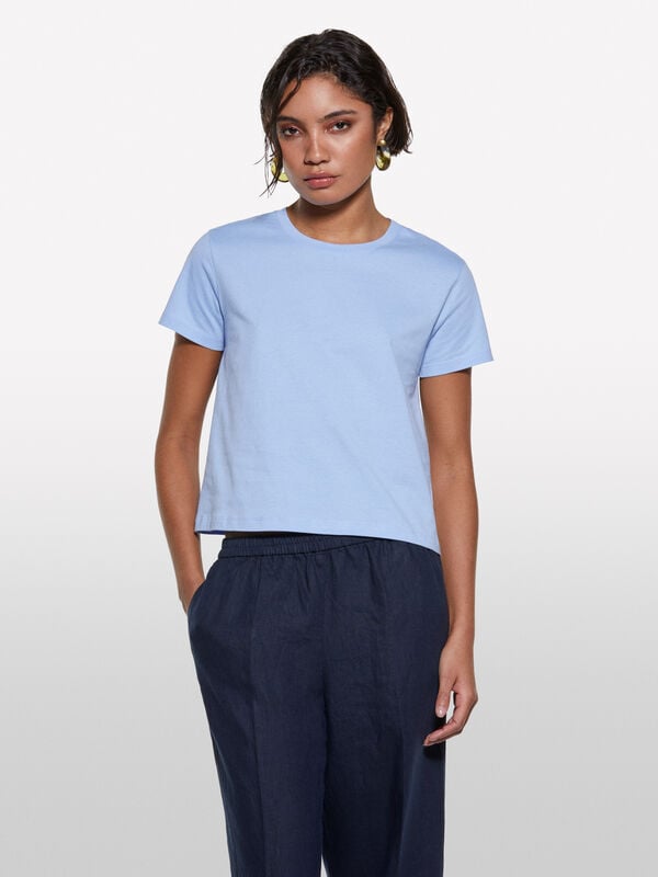 Light blue boxy t-shirt Light blue boxy t-shirt - women's short sleeve t-shirts | Sisley