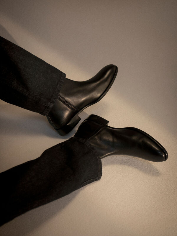 Leather ankle boots - men's shoes | Sisley