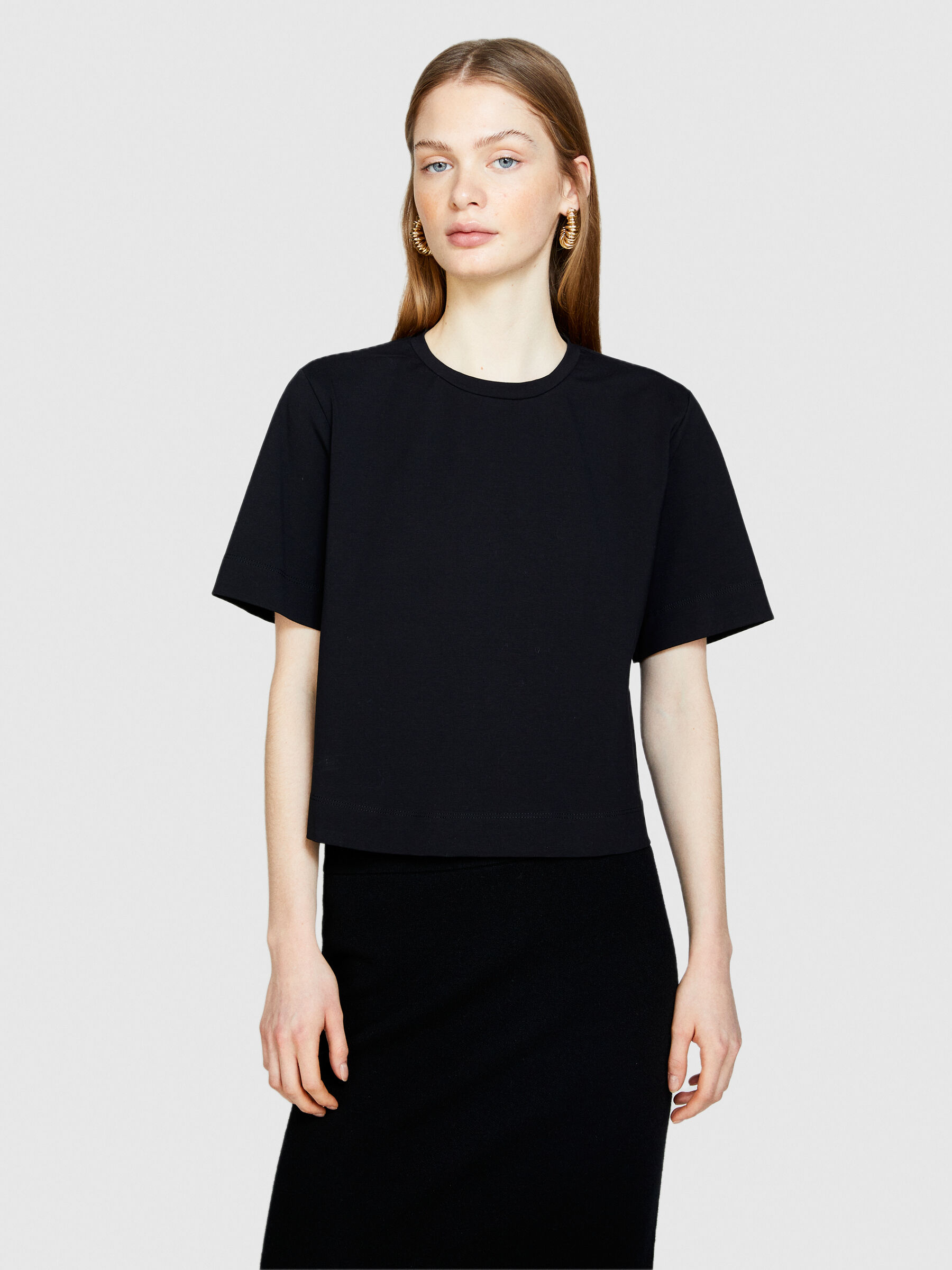 ★★ ★★ Here Black Archive Relaxed Fit CK Small Boxy fit t-shirt, Black - Sisley
