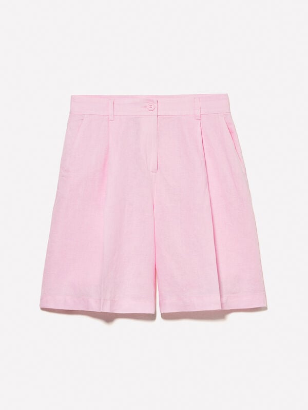 Pink bermudas in 100% linen Pink bermudas in 100% linen - women's shorts | Sisley