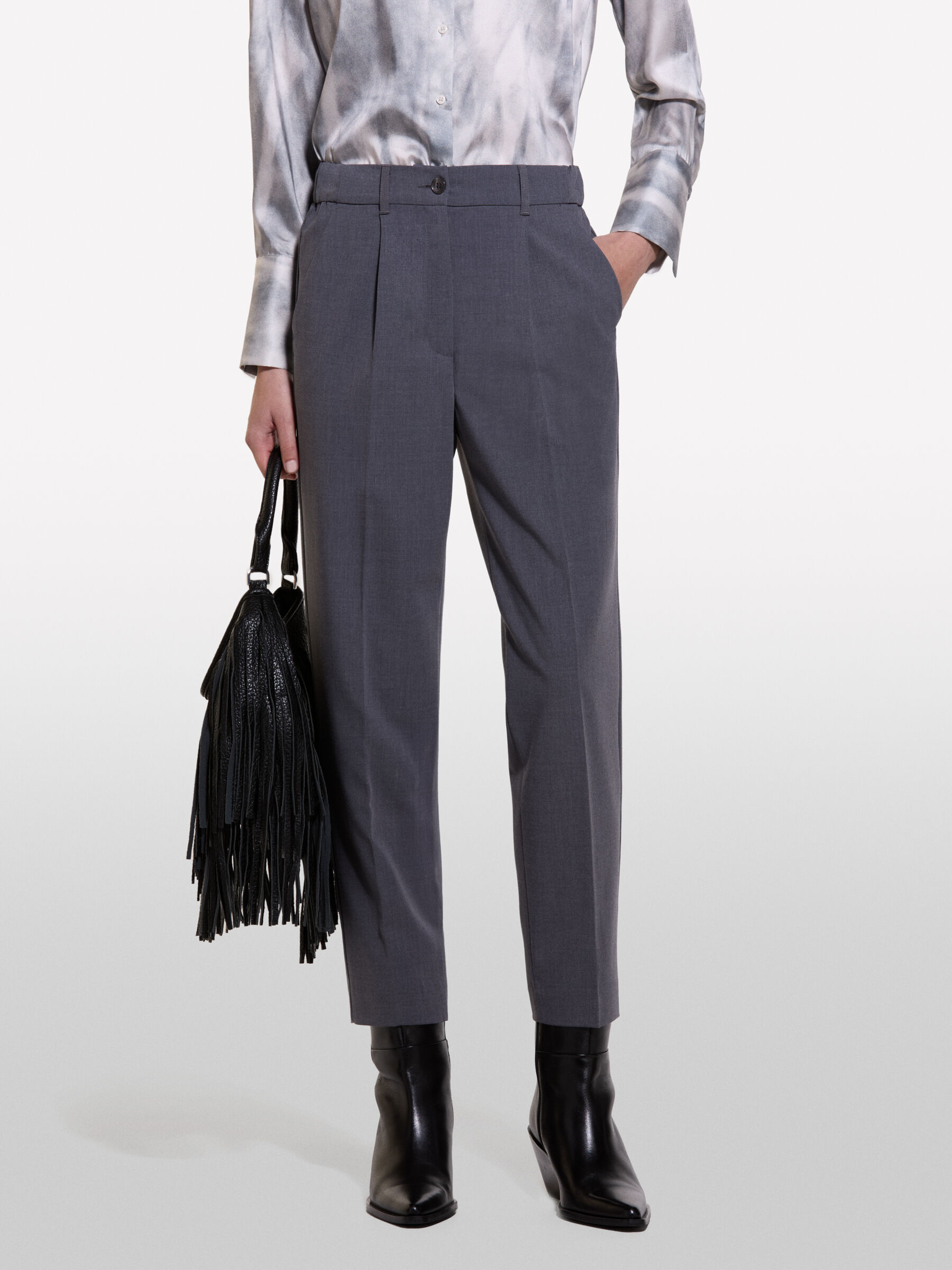 TROUSERS Women image number null