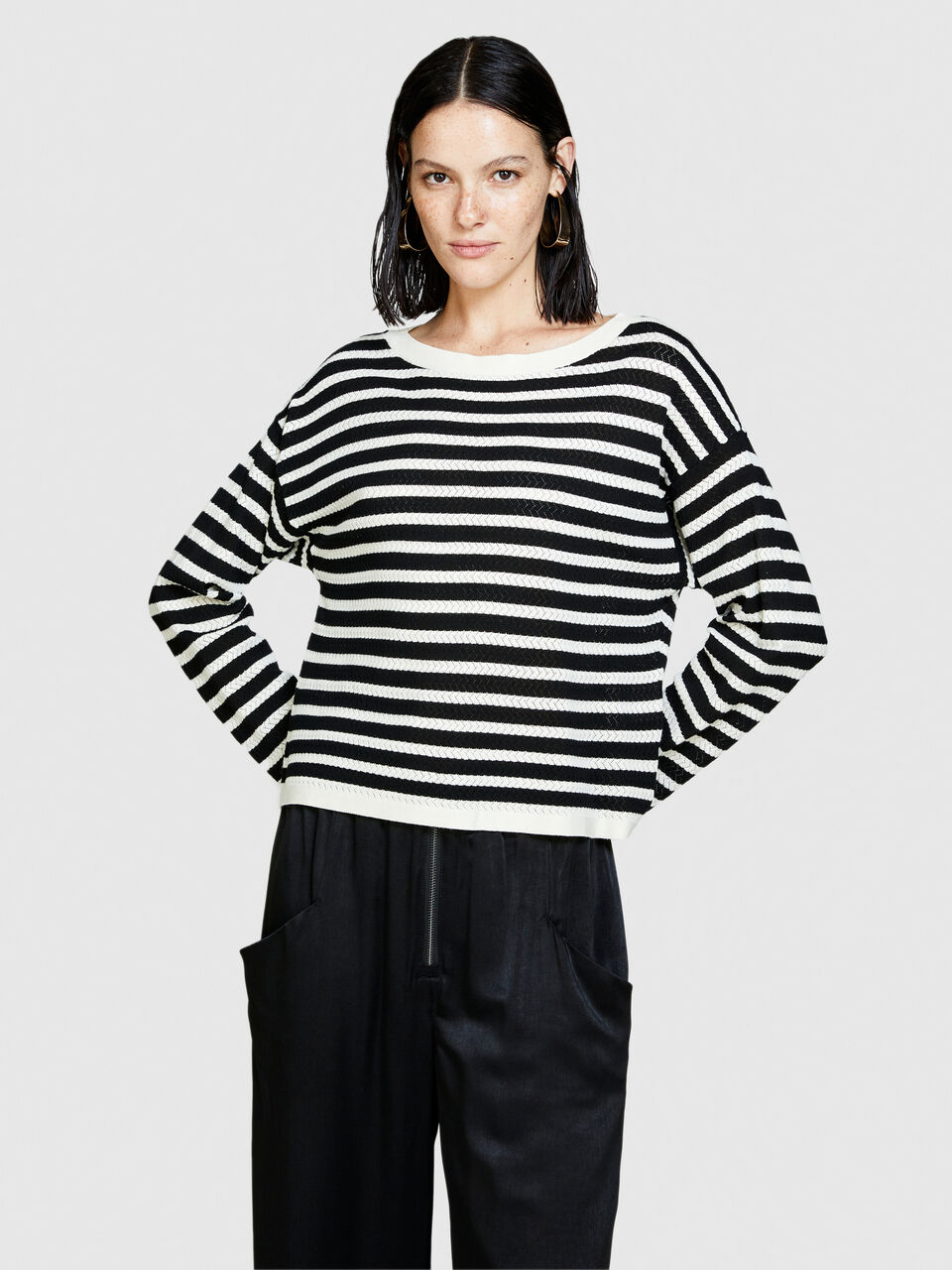 Sweater with two-tone stripes Women image number null