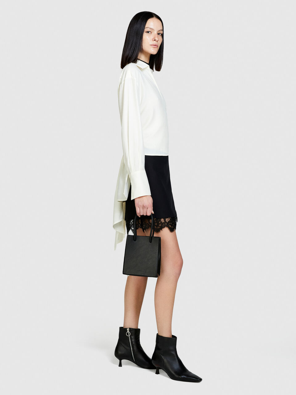 Crisscross blouse Women image number null