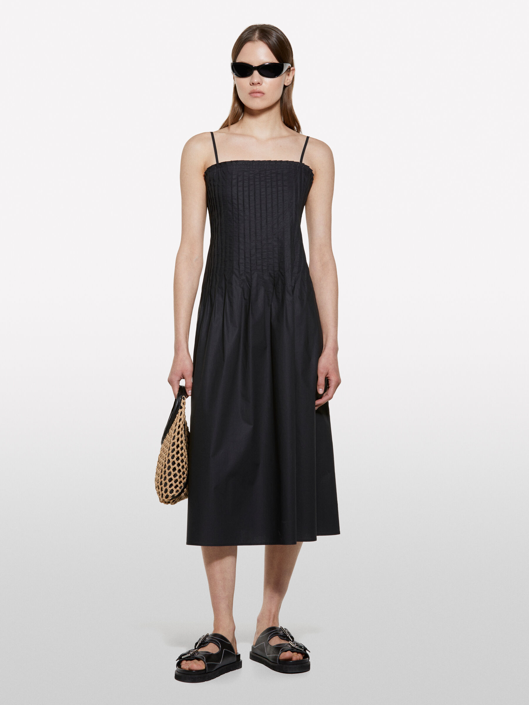 Black flared midi dress, Black - Sisley