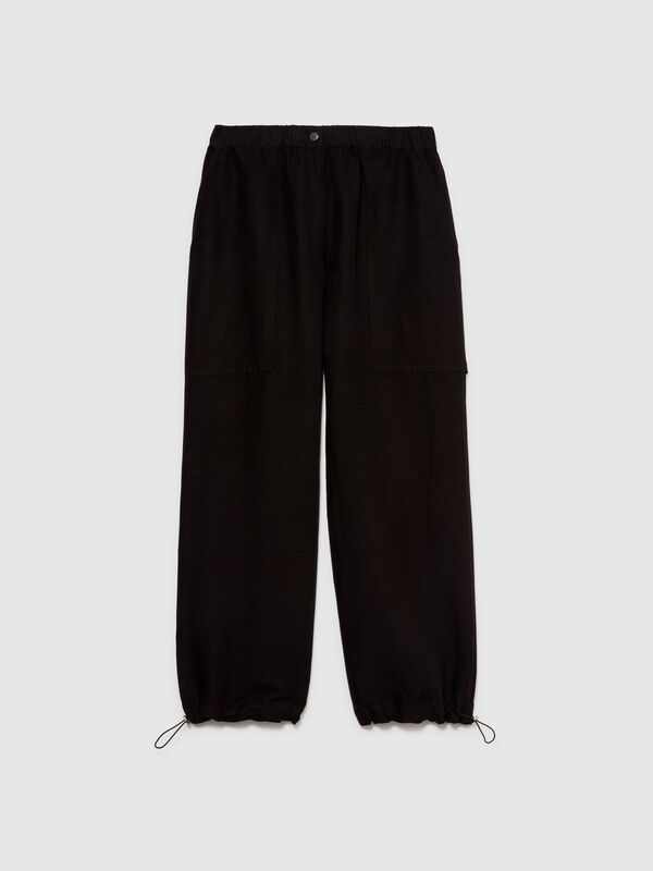 Linen blend cargo trousers - women's carrot fit trousers | Sisley