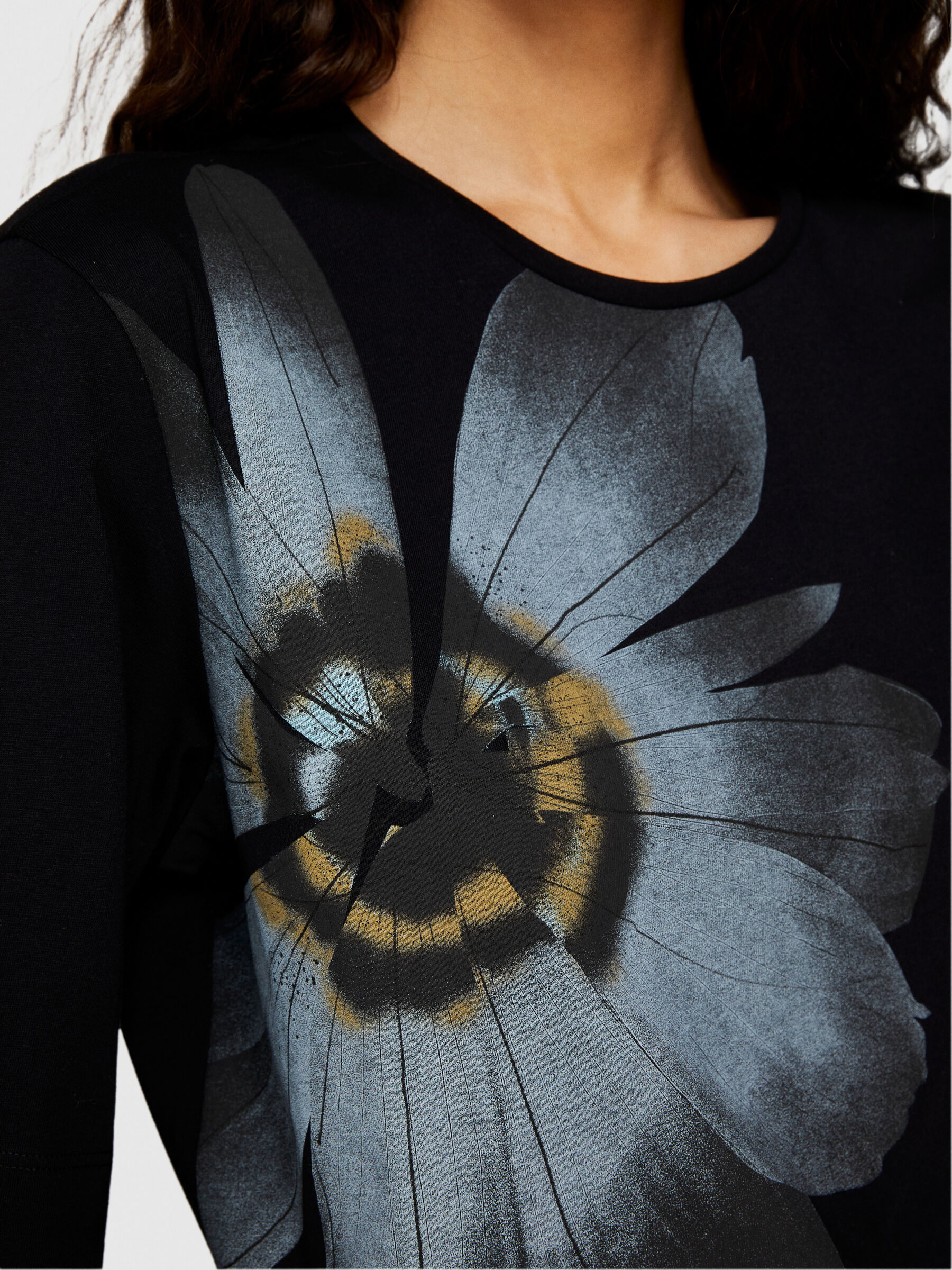 Organic cotton t-shirt with print Women image number null