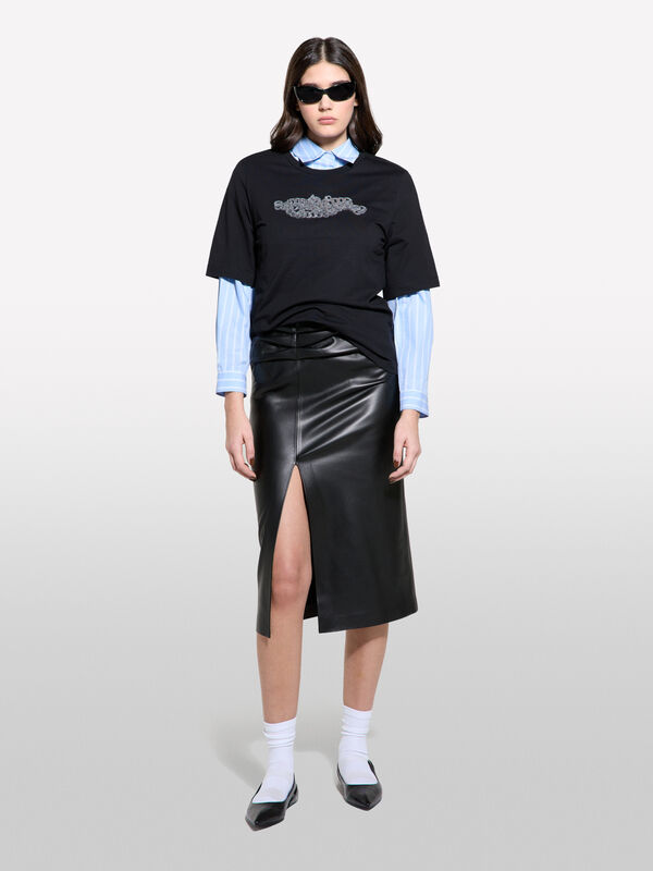 Black t-shirt with interlocked chain print - women's short sleeve t-shirts | Sisley