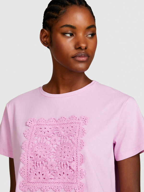 T-shirt with macramé embroidery - women's short sleeve t-shirts | Sisley