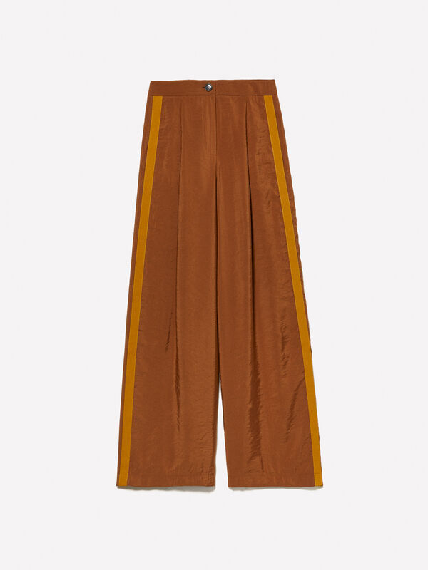 Brown trousers with crinkle look - women's palazzo trousers | Sisley