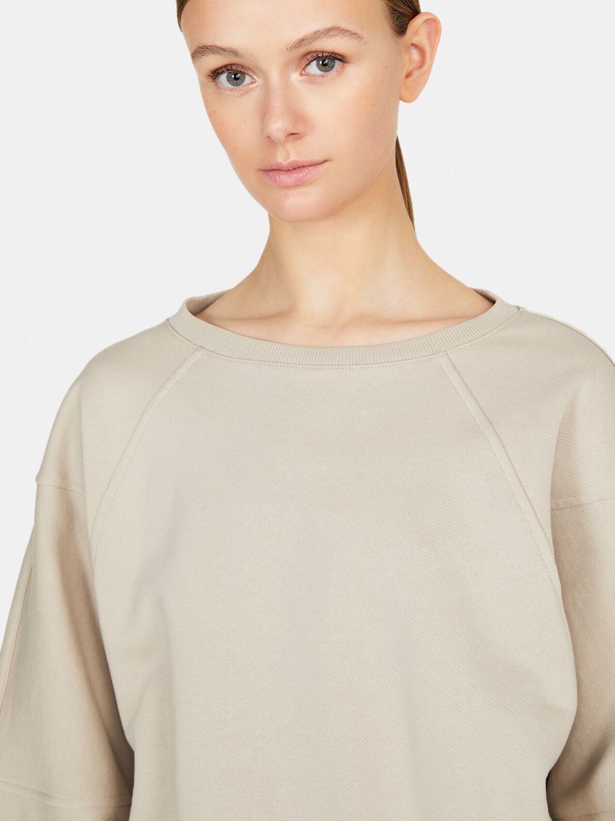Cropped sweatshirt Beige Sisley