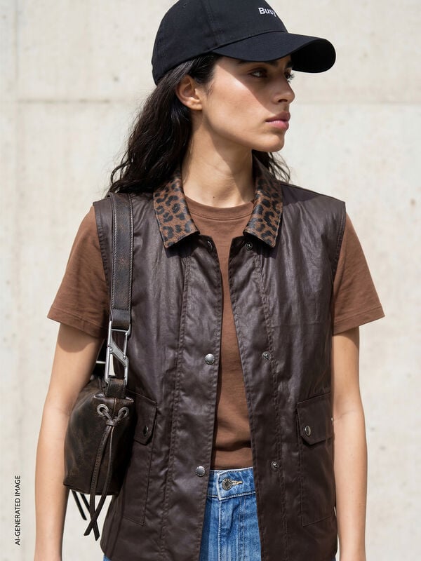 Vest with animalier collar - women's vests and sleeveless jackets | Sisley