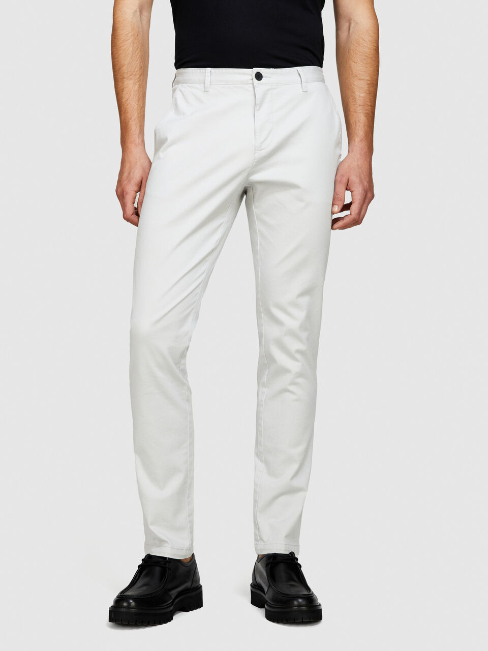TROUSERS Men image number null