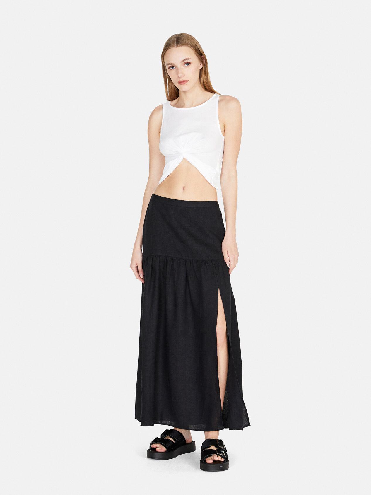 Long skirt in linen, Black - Sisley