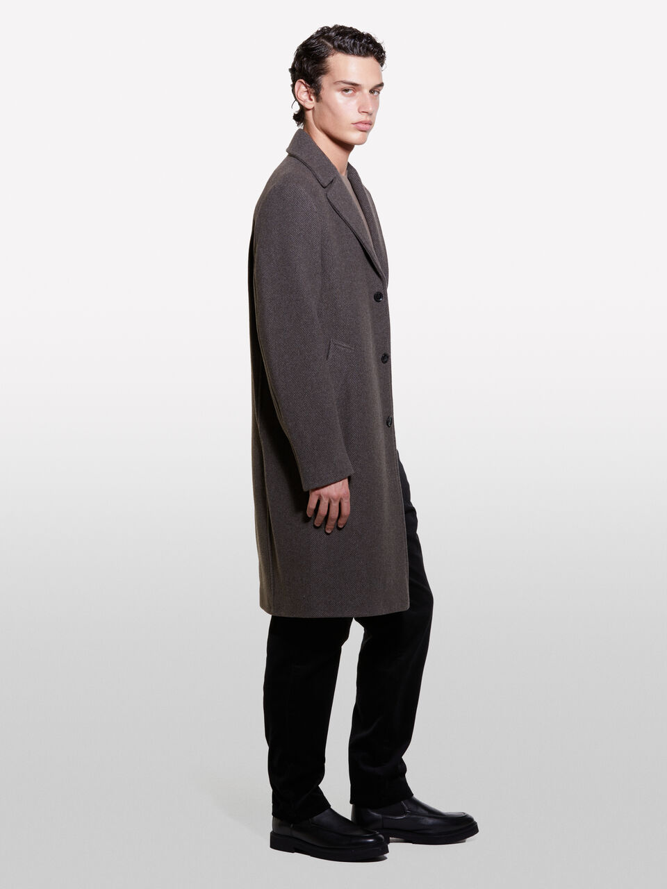 COAT Men image number null