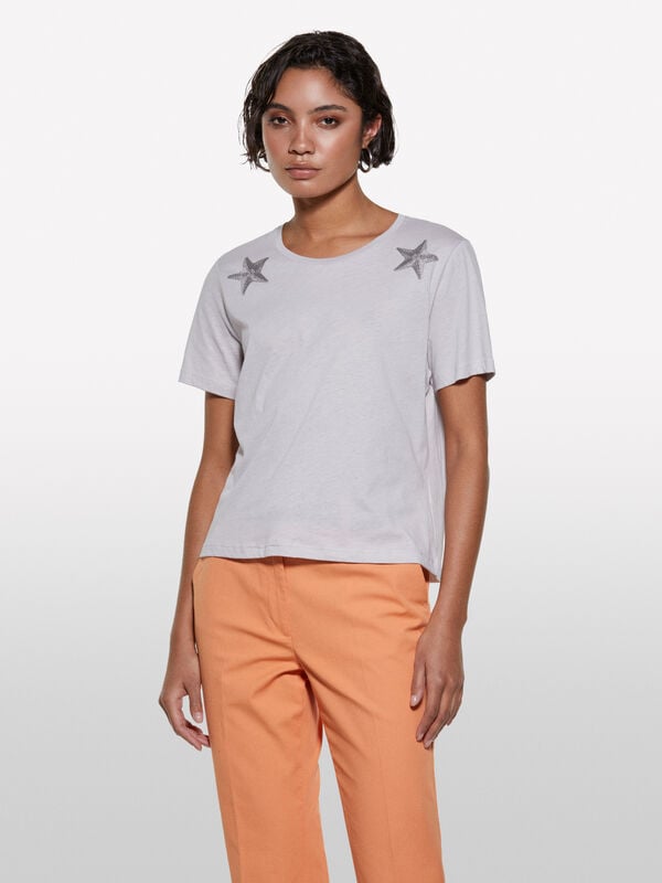 Gray t-shirt with star print Gray t-shirt with star print - women's short sleeve t-shirts | Sisley