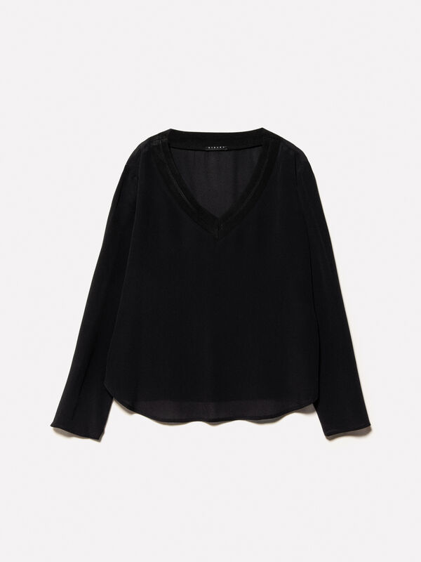 Black blouse with contrasting neckline - women's blouses | Sisley