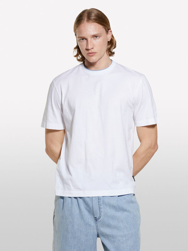 White t-shirt with contrast - men's short sleeve t-shirts | Sisley