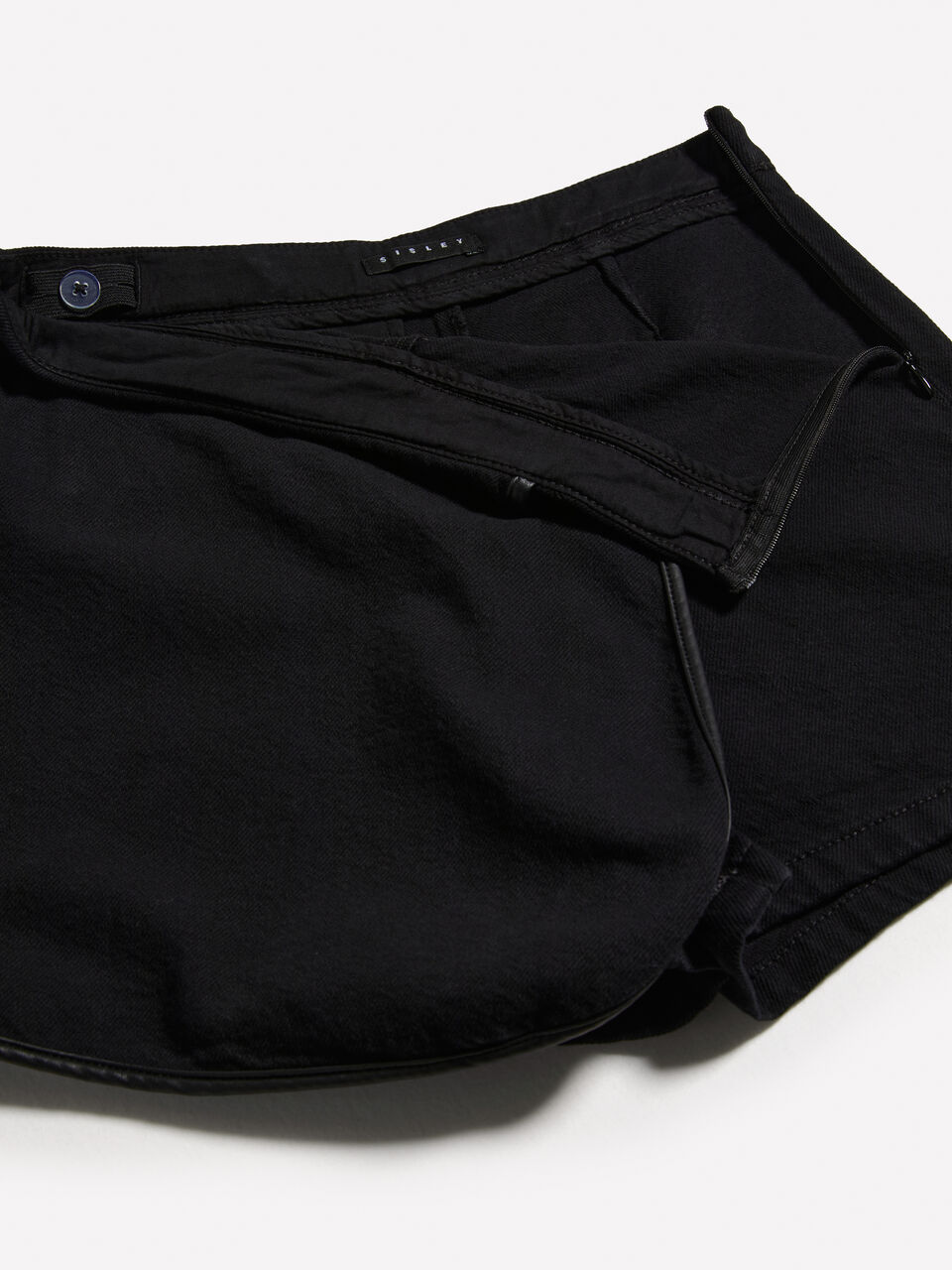 SHORTS Junior Girl image number null