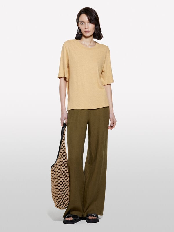 Mustard cropped t-shirt Mustard cropped t-shirt - women's short sleeve t-shirts | Sisley