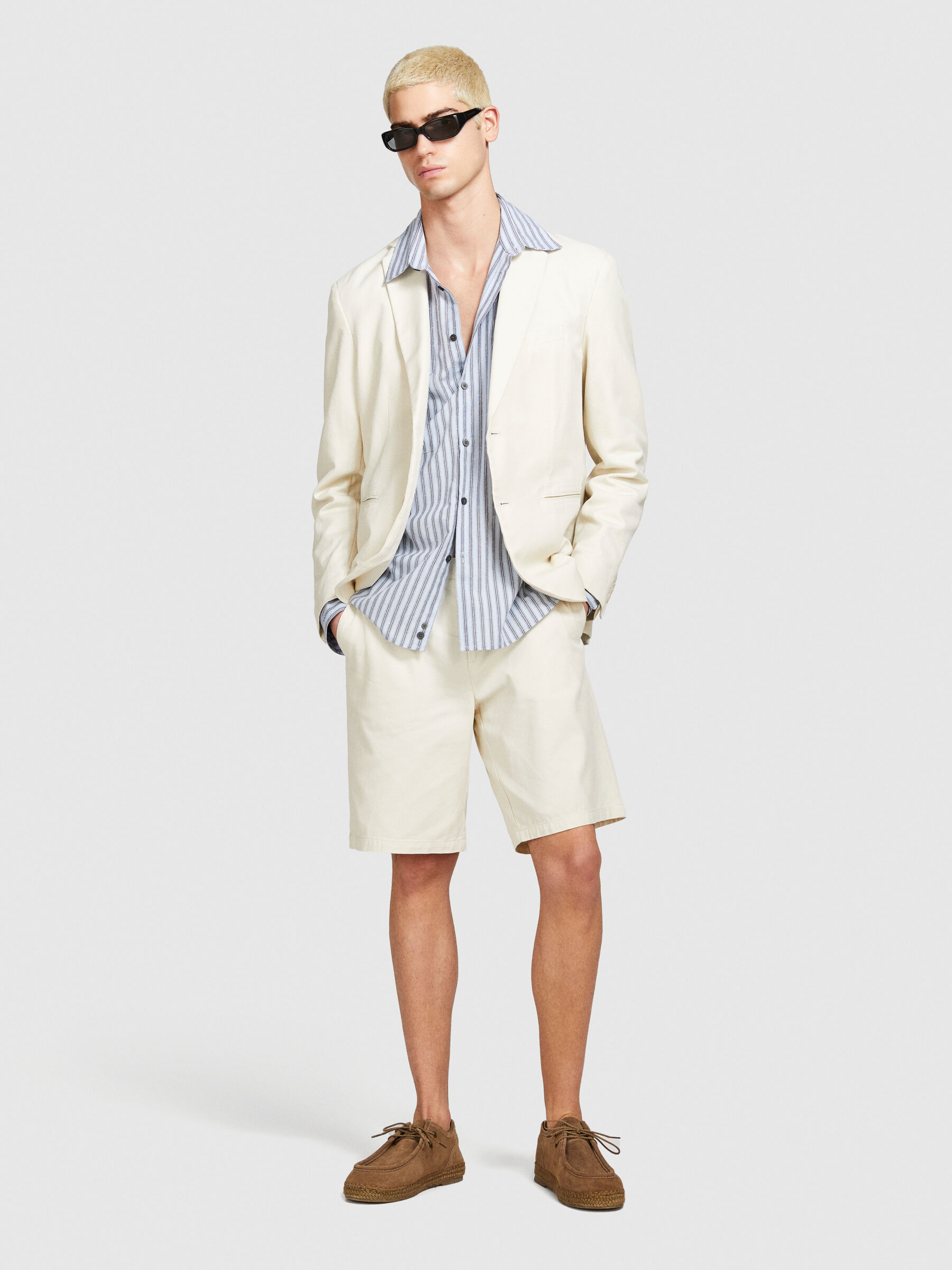 Slim comfort fit bermudas Men image number null