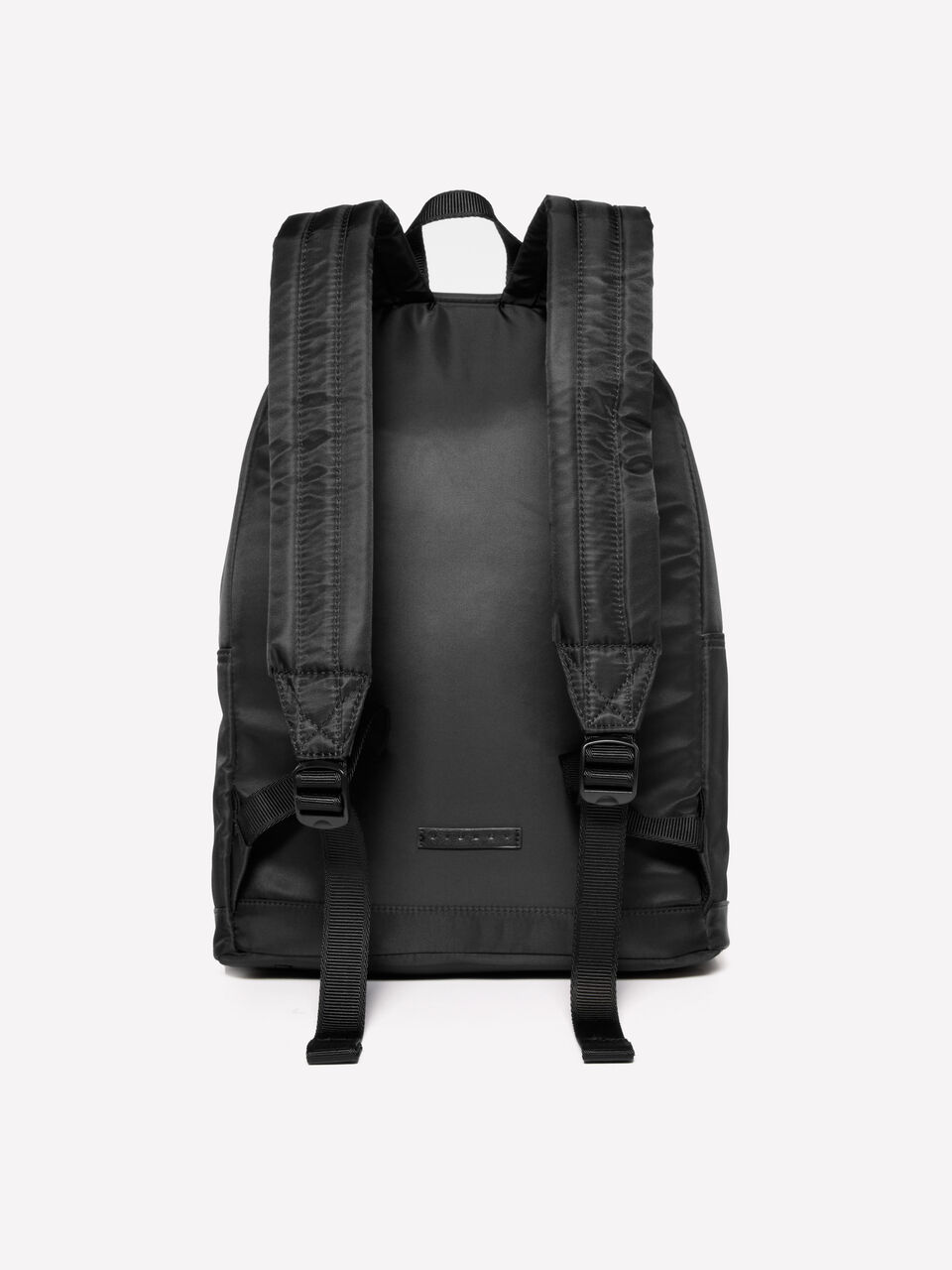 KNAPSACK Men image number null