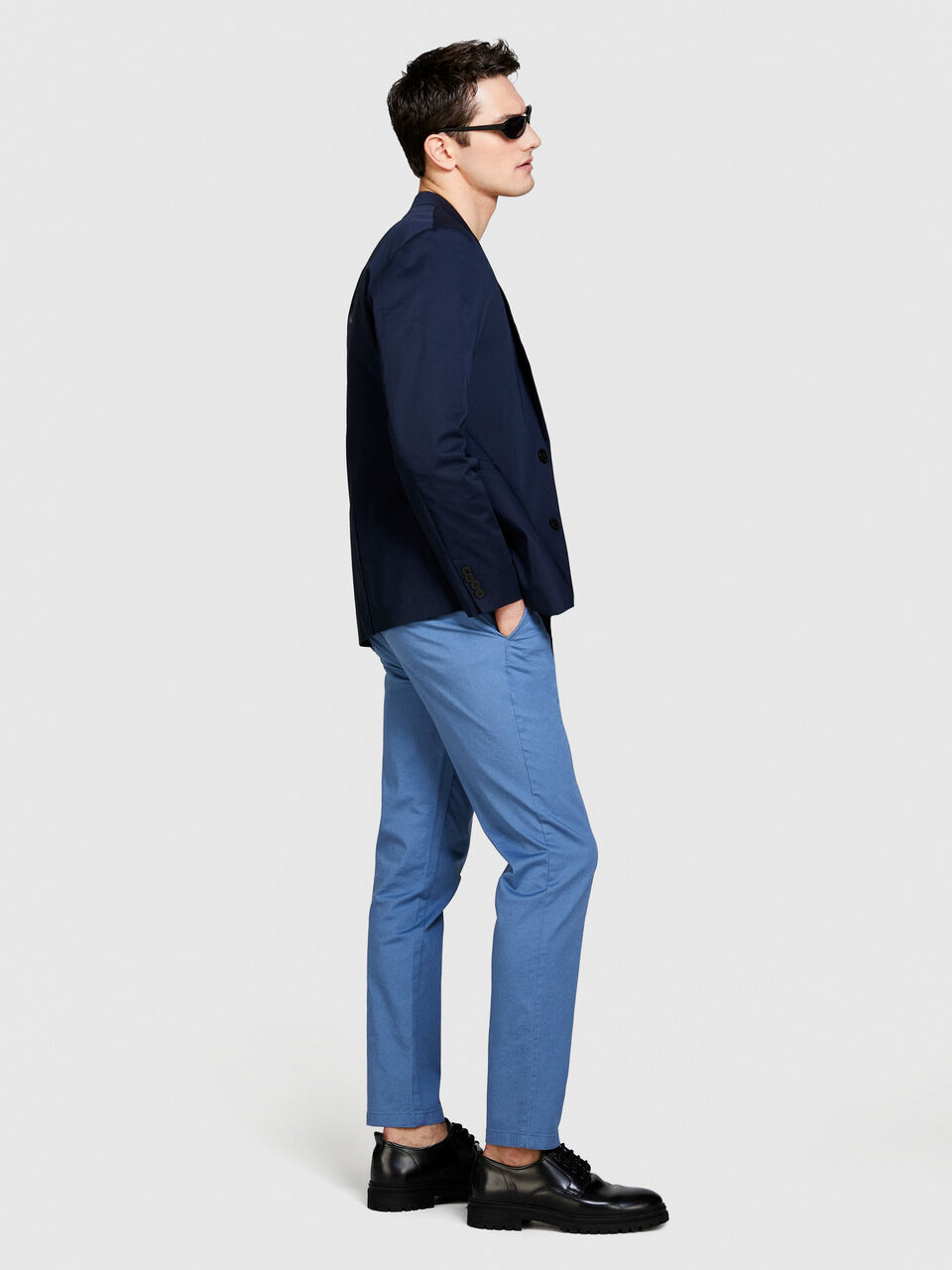 TROUSERS Men image number null